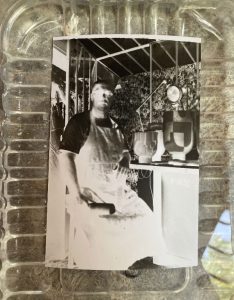 Négatif portrait argentique noir et blanc afghan box 2022