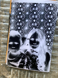 Négatif portrait argentique noir et blanc afghan box 2023